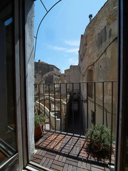 Cal Jueu. Casa Original. Villa Tarragona Holiday home